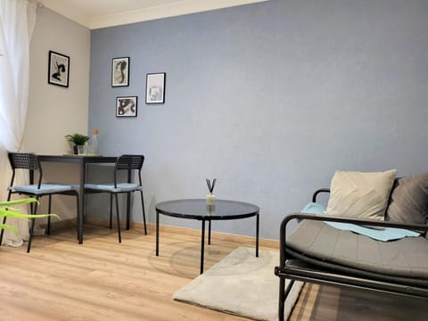 Lovely Apartment close to the Town Centre & Train Station Apartment in Northampton