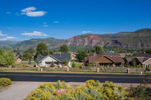 7043 County Road 203 House in La Plata County