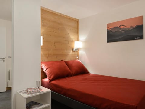 Appartement rénové spacieux 3 pièces pour 8 pers, animaux admis, balcon, 2 sdb - FR-1-181-1915 Apartment in Mâcot-la-Plagne