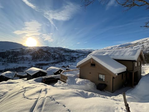 Hytte i Sogndal med panoramautsikt House in Vestland