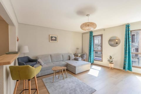 CABANA & La Calade - Centre-Ville Apartment in Villefranche-sur-Saone