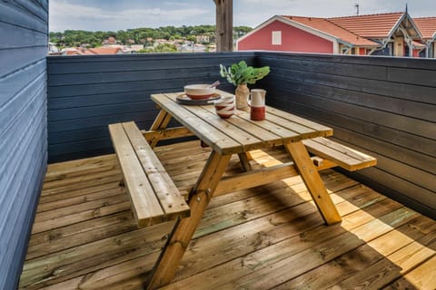 Balcony/Terrace, Dining area