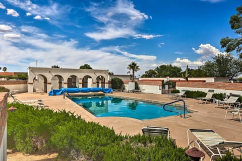 Lovely Green Valley Abode with Community Pool! House in Sahuarita