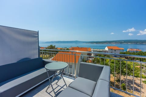 View (from property/room), Balcony/Terrace, Sea view