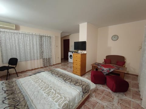 Kamelya Guest Studio Apartment in Nessebar