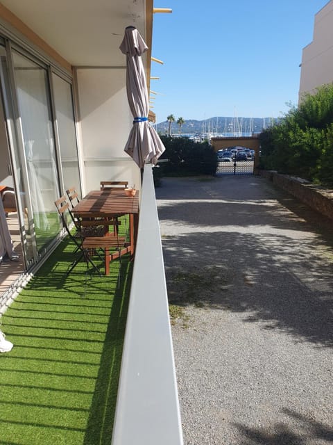 Cavalaire Sur Mer Apartment in Cavalaire-sur-Mer