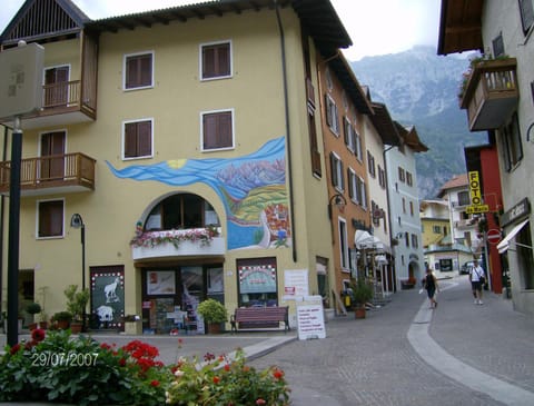 Casa Edelwaiss Apartment in Molveno