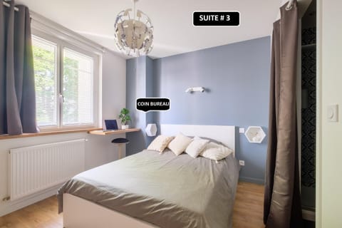 APPART 3 SUITES-CHAQUE SUITE AVEC SDO Wc PRIVATIFS - CUISINE COMMUNE Apartment in Tassin-la-Demi-Lune