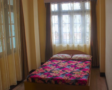 DukeRaj Homestay Bed and Breakfast in Darjeeling