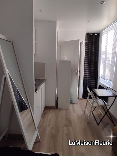 MaisonFleurie Apartment in Villeurbanne