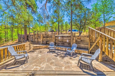 Relaxing Ruidoso Getaway with Spacious Deck! House in Ruidoso