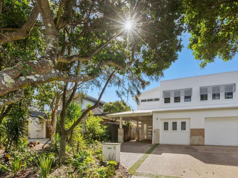 Surfside Dreaming House in Tweed Heads