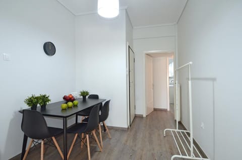 A spacious minimal apatment at Chalandri Apartment in Chalandri