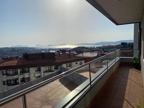 View (from property/room), Balcony/Terrace, Sea view