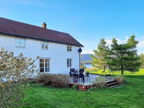 Holiday home Vallersund House in Trondelag