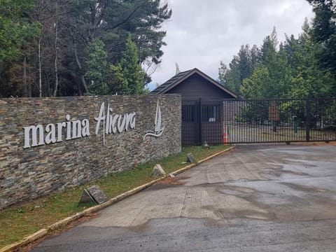 Casa en Condominio Los Alerces de Alicura House in Pucon