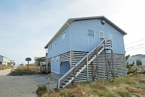 SN9017A- Surf Rider House in Nags Head