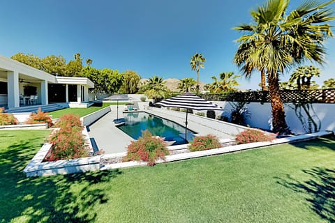 Iconic Oasis House in Palm Desert