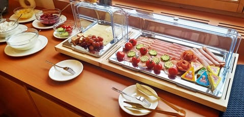 Buffet breakfast