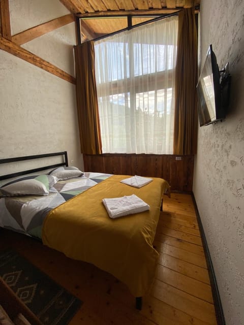 Cabana Vanatorului 8 Bed and Breakfast in Brașov County