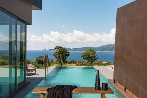 Property building, Mountain view, Sea view, Swimming pool