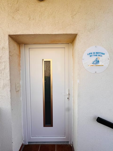 Apartments Antonio Apartment in Zadar County