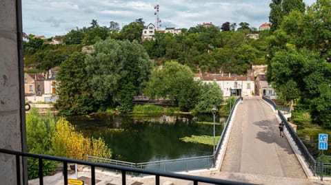 Les Rives du Clain - Sublime T4 au bord de l'eau Apartment in Poitiers