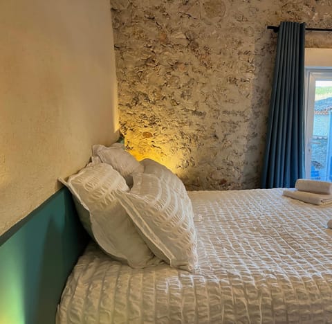 La Parenthèse du Var - Gîte avec grande terrasse vue sur piscine Apartment in Lorgues