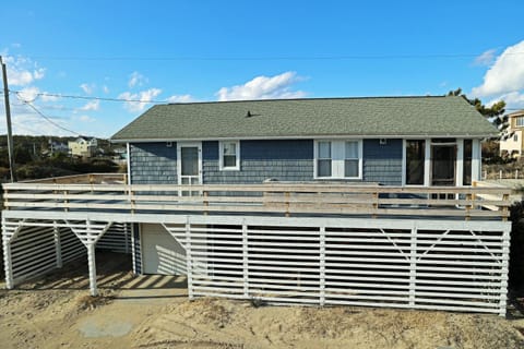 SN8421- Sandpiper House in Nags Head