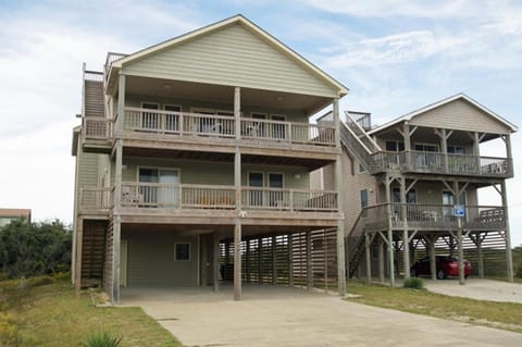 KD904- Panacea House in Kill Devil Hills