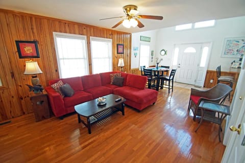 KD108- Knights Getaway Casa in Kill Devil Hills