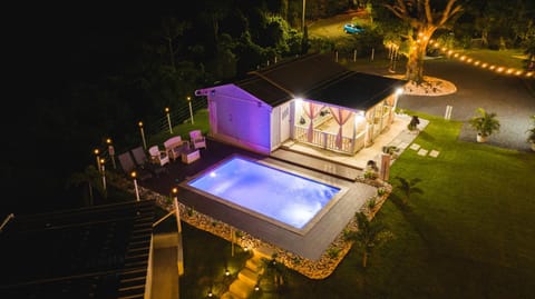 Bello Amanecer Guest House with Private Pool House in Puerto Rico