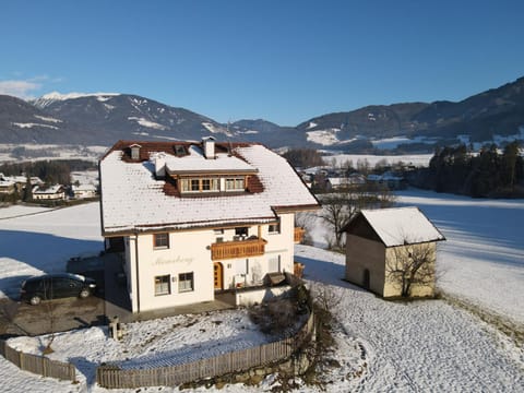 Moarberg Farm Stay in Bruneck