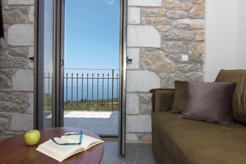 Lithorama Residence Mani - First Floor House in Messenia