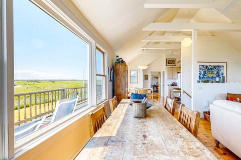 Valleys & Views Casa in Nantucket