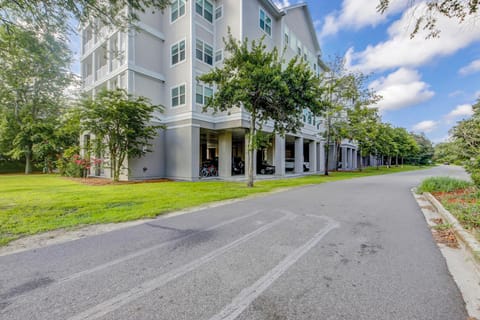 The One Eyed Chihuahua - 30 Day Rental Condominio in James Island