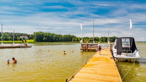 Beach, Lake view