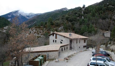 Property building, Natural landscape, Mountain view