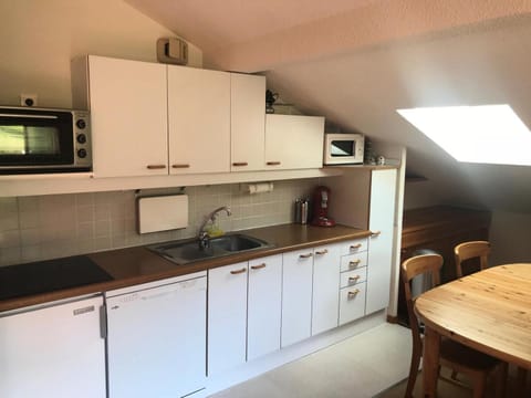 Résidence Ferme D'augustin - Batiment D - 3 Pièces pour 8 Personnes 274 Apartment in Montgenèvre