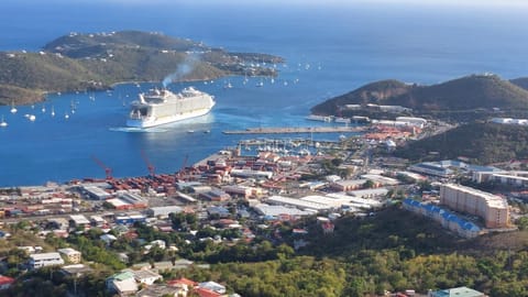 One Seven Solberg Copropriété in Virgin Islands (U.S.)