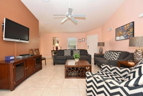 4 Bed Pool Game Room in Sandy Ridge home House in Loughman