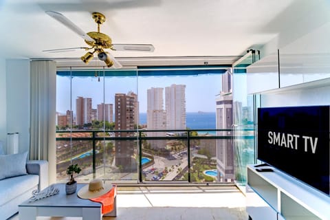 TV and multimedia, Living room, City view, Sea view, Street view