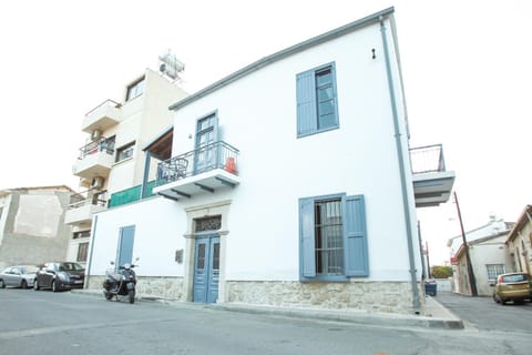 St. Lazaros Studios Condominio in Larnaca