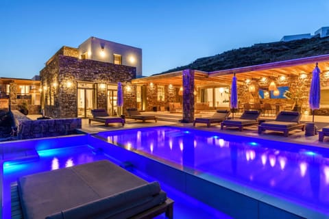 Patio, Night, Natural landscape, Living room, Seating area, Dining area, Pool view, Swimming pool, sunbed