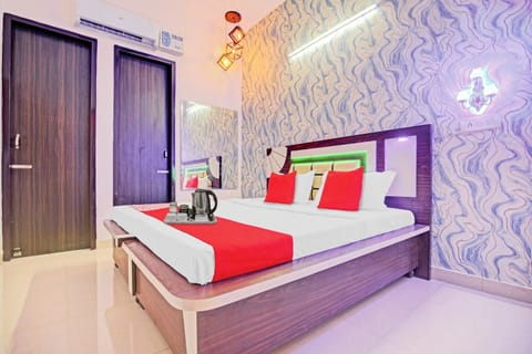 OYO Three Kings Hotel in Ludhiana