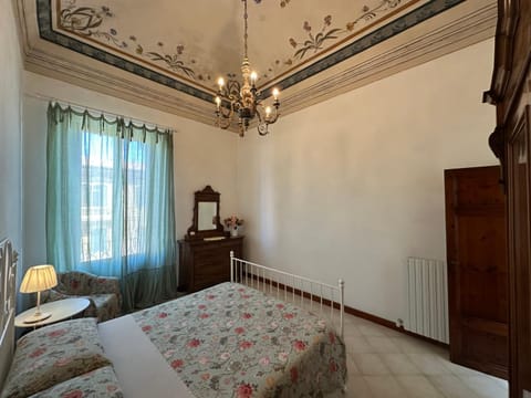 Villetta stile Liberty a Marina di Pisa Villa in Marina di Pisa