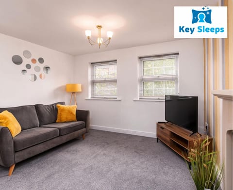 Key Sleeps- Spacious - Contractor House - Central Location - Garden - Lincolnshire Apartment in Grantham