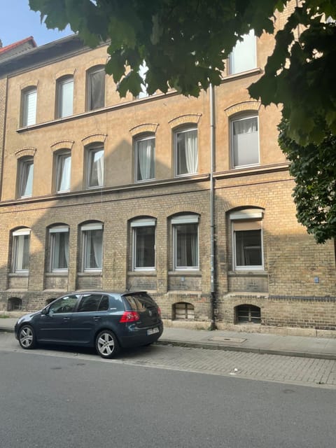 Property building, Street view