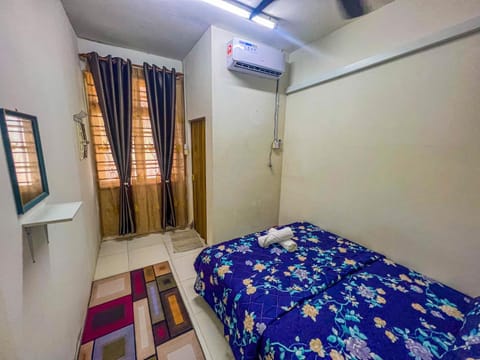 Nail Guest House Kuala Besut House in Besut
