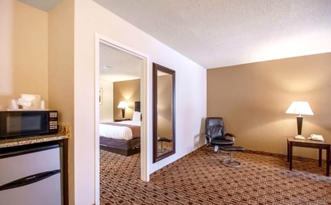 Coratel Suites Hotel in Wichita